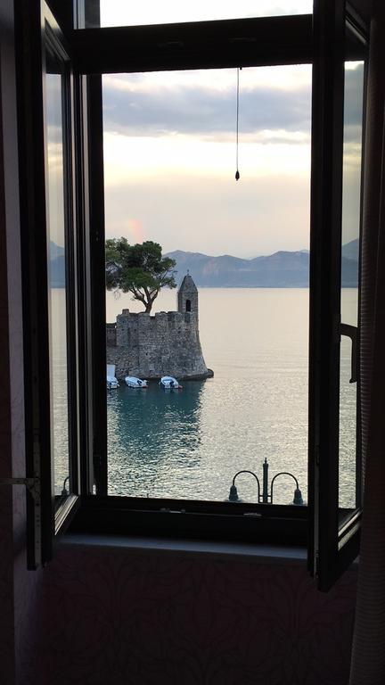 Spon Boutique Hotel Nafpaktos Buitenkant foto